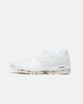 Чоловічі кросівки New Balance 1890 White фото