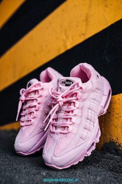 Жіночі кросівки Air Max 95 "Pink" Nike фото