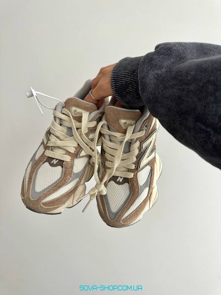 Чоловічі та жіночі кросівки New Balance 9060 DRIFTWOOD фото