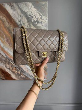 Женская сумка Chanel Classic Flap Caviar Taupe with Gold Hardware Premium фото