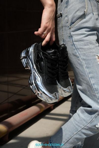 Женские кроссовки Raf Simons Ozweego Core Black Silver Metallic Adidas фото