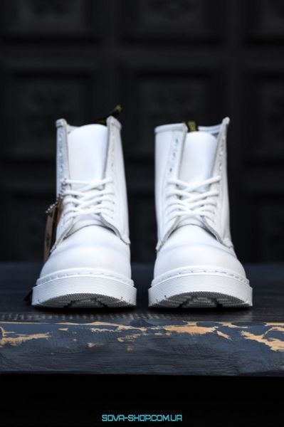 Зимові жіночі ботинки (ТЕРМО) Dr. Martens Tripple White фото