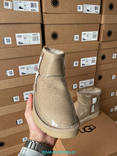 Женские зимние ботинки UGG Classic Clear Mini Brown фото