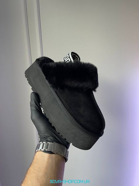 Женские зимние ботинки UGG Funkette Slipper Platform Black Premium фото