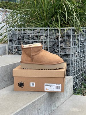 Жіночі зимові ботинки Ugg Classic Ultra Mini Platform Chestnut Premium фото