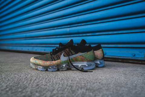 Nike 2024 multicolor vapormax