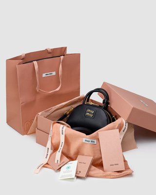 Женская сумка Miu Miu Leather Top-Handle Bag Black Premium фото