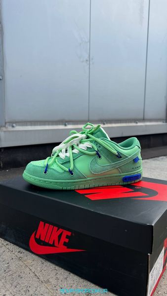 Жіночі баскетбольні кросівки Nike SB Dunk x Off White Green фото