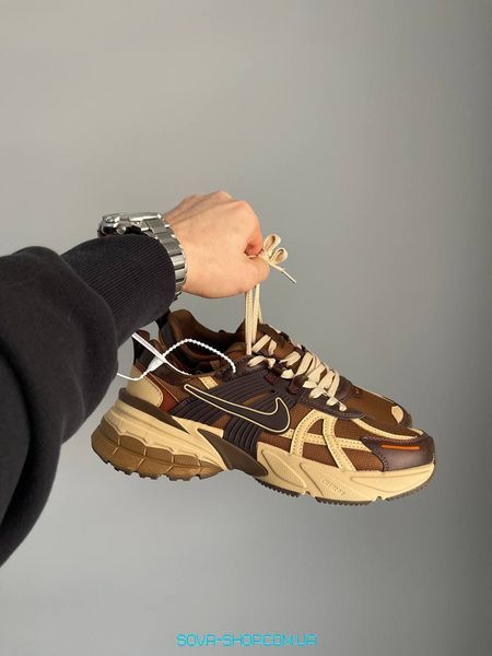 Чоловічі кросівки Nike V2K Runtekk "Lt British Tan" фото