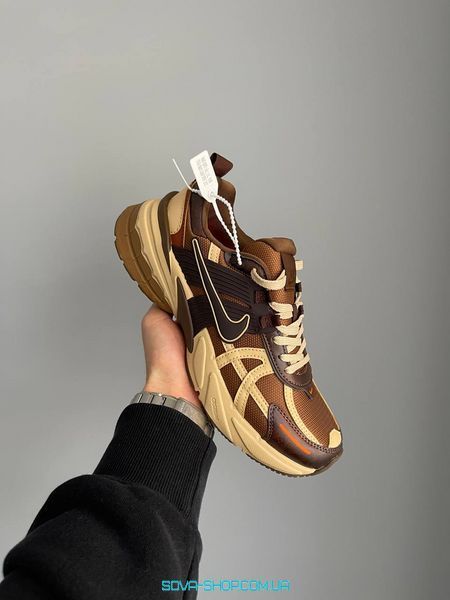 Чоловічі кросівки Nike V2K Runtekk "Lt British Tan" фото