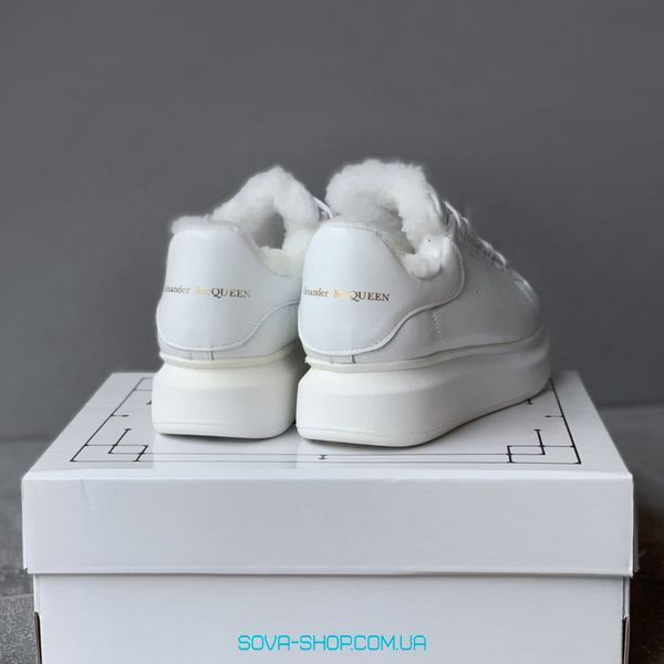 Зимние женские кроссовки Alexander McQueen Oversized Sneakers All White Winter фото