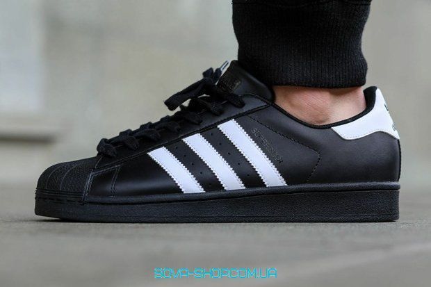 Мужские кроссовки Superstar Black/White Adidas фото
