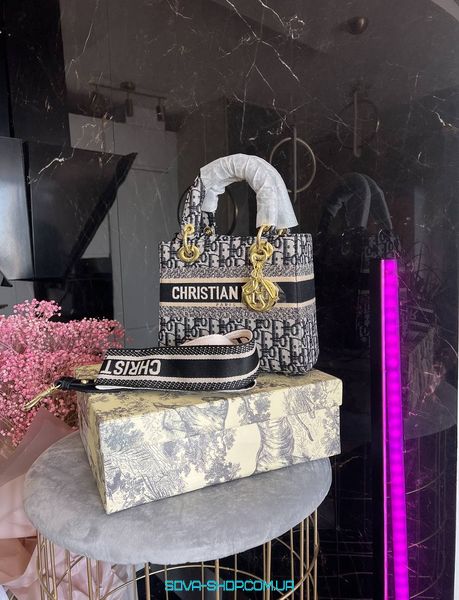 Жіноча сумка Christian Dior Lady Classic Premium фото