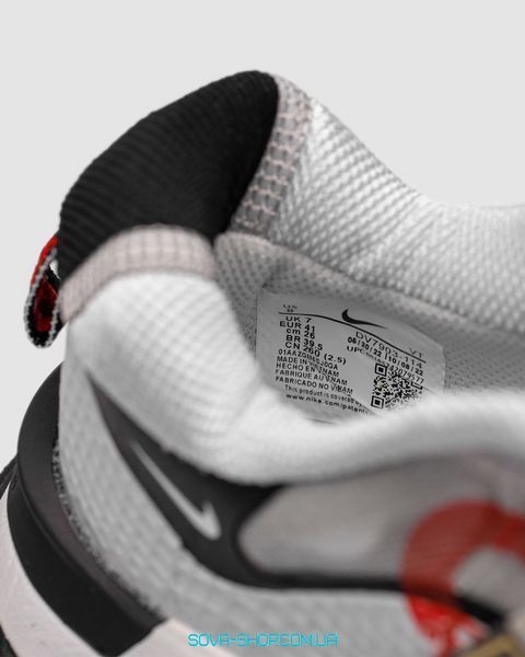 Чоловічі кросівки Nike ACG Mountain Fly 2 Low Grey/Red фото