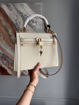 Жіноча сумка Hermes Kelly Sellier Epsom Cream with Gold Hardware Premium фото