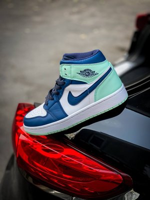 Жіночі кросівки Air Jordan 1 Mid GS "Blue Mint" Nike фото