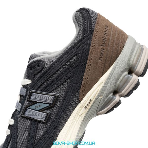 Оригинальные мужские кроссовки New Balance 1906F Phantom Dark Mushroom M1906FE фото