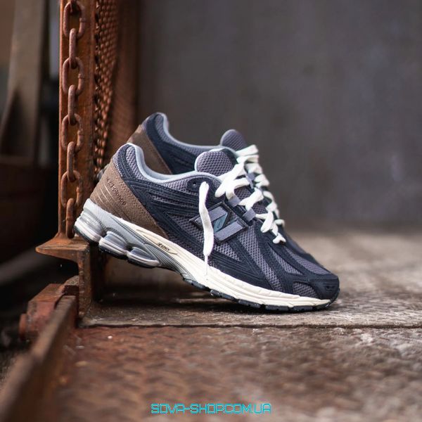 Оригинальные мужские кроссовки New Balance 1906F Phantom Dark Mushroom M1906FE фото