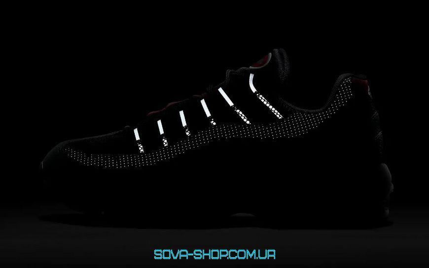 Оригінальні чоловічі кросівки Nike Air Max 95 Essential Grey DQ3982-001 фото