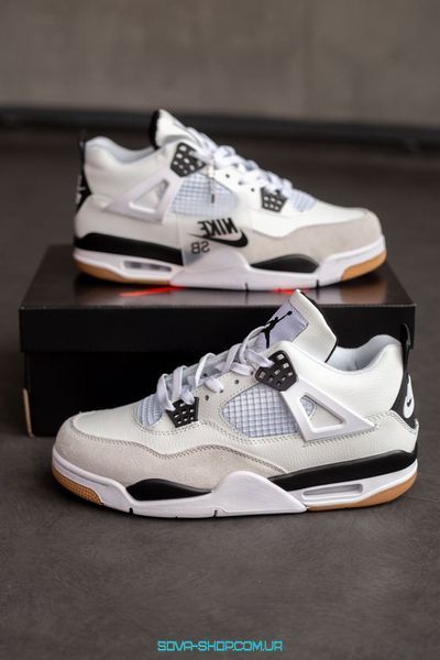 Мужские кроссовки Nike Air Jordan Retro 4 White/Black/Gum фото