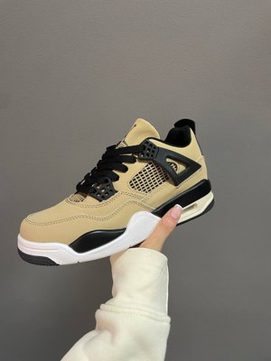 Женские баскетбольные кроссовки Air Jordan 4 Retro "Fossil" фото