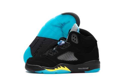 Blue & best sale yellow jordans