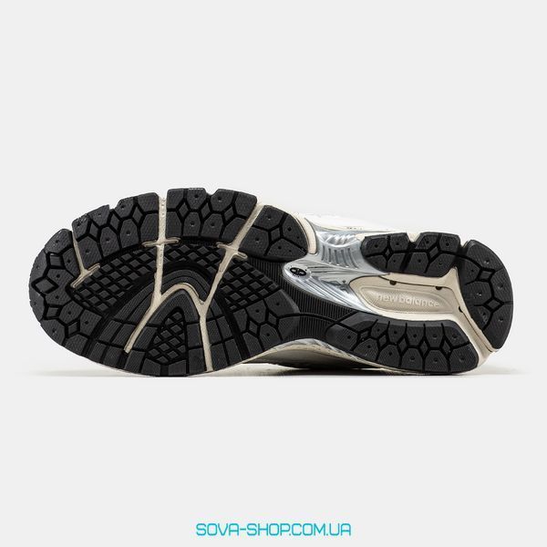Мужские кроссовки New Balance 2002R White Beige фото