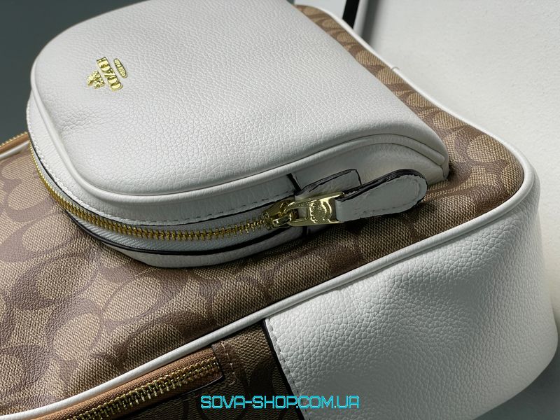 Жіночий рюкзак Coach Large Court Backpack In Signature Canvas in Beige/White Premium фото