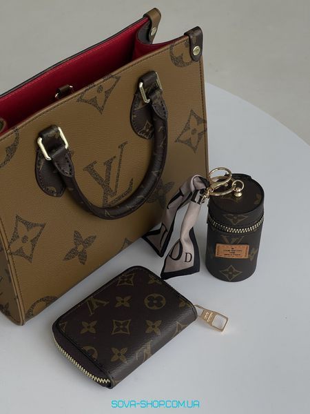 Жіноча сумка Louis Vuitton Onthego Bag in Monogram Canvas Premium фото