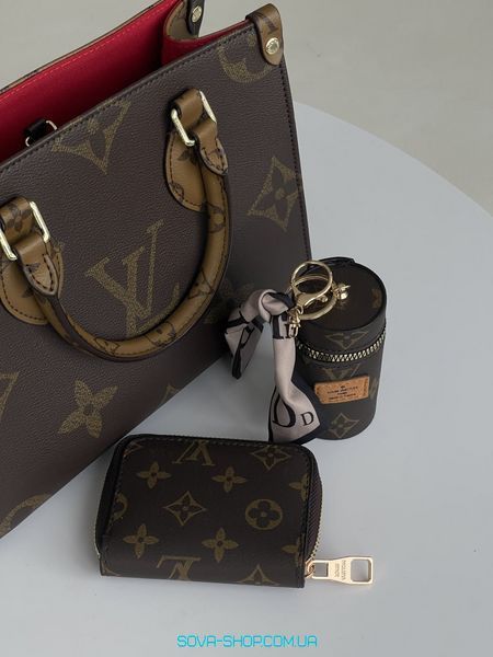 Жіноча сумка Louis Vuitton Onthego Bag in Monogram Canvas Premium фото