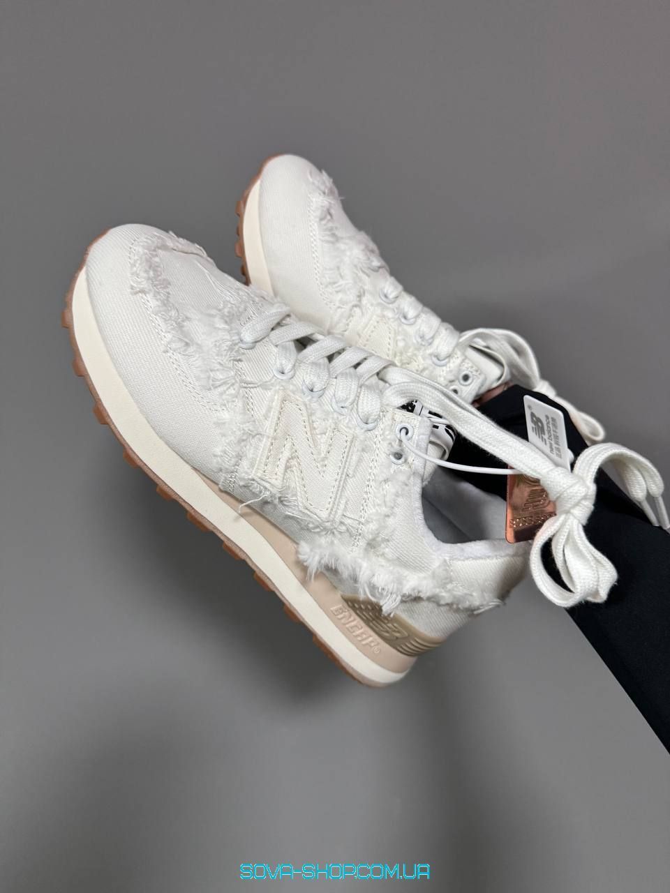 Унисекс кроссовки NEW BALANCE 574 x MIU MIU WHITE - купить в