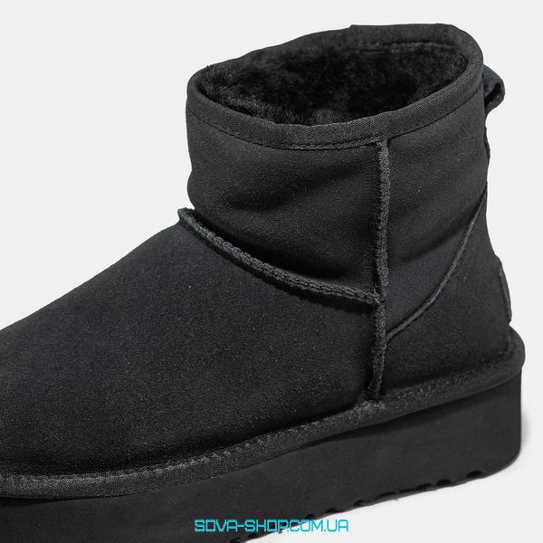 Женские зимние ботинки UGG Classic Mini Platform Black Premium фото