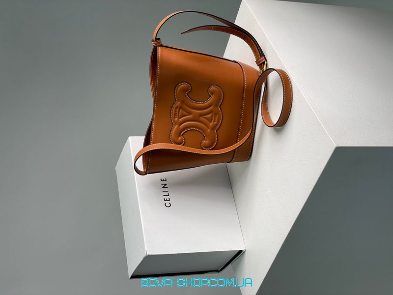 Женская сумка Celine Small Bucket Cuir Triomphe In Smooth Calfskin Tan Brown Premium фото