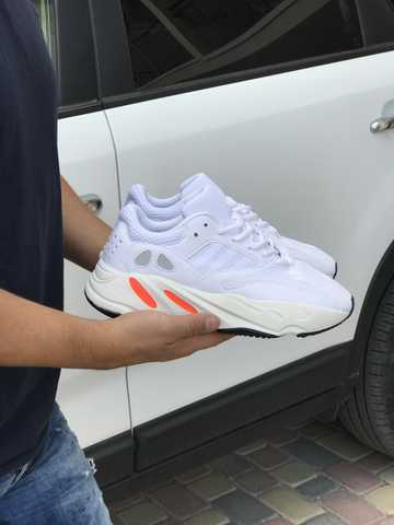 Yeezy 700 cheap adidas dorate