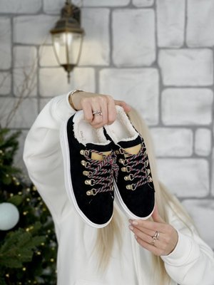 Зимові жіночі кросівки з хутром Louis Vuitton TIME OUT ESCALE Black фото