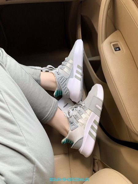 Унісекс кросівки EQT Basketball ADV Grey Adidas фото