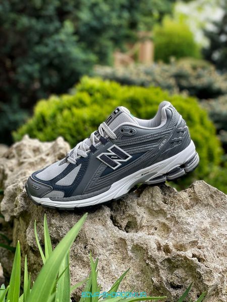 Чоловічі кросівки New Balance 1906R Grey фото