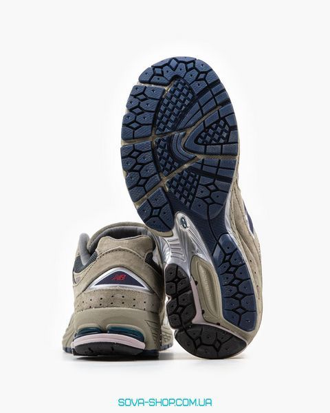 Чоловічі кросівки New Balance 2002R Grey фото