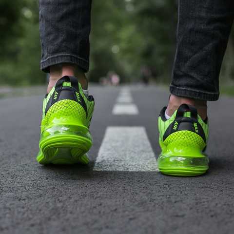 Nike air max 720 hot sale green