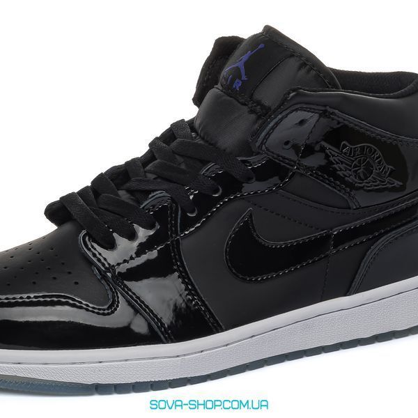 Мужские баскетбольные кроссовки Nike Air Jordan 1 Mid Black фото