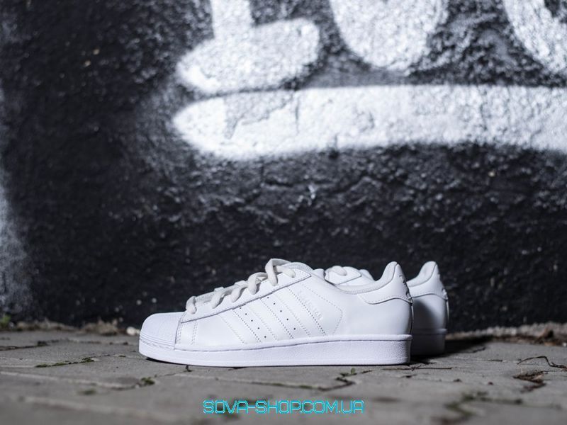 Чоловічі кросівки Superstar All White Adidas фото