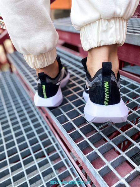 Жіночі кросівки Nike Nike Vista Lite "Black/White" фото