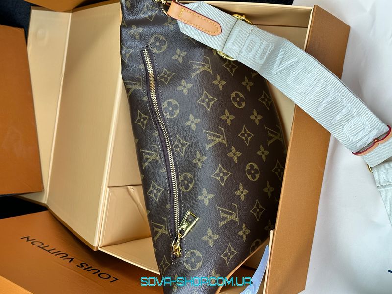 Женская бананка Louis Vuitton High Rise Monogram Bumbag Premium фото