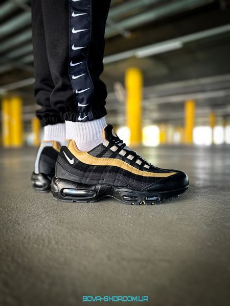 Чоловічі кросівки Nike Air Max 95 "Black Elemental Gold" фото