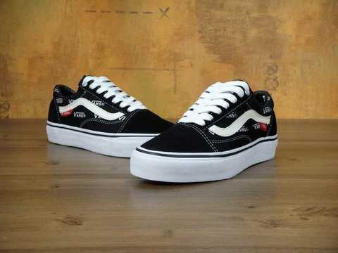 Vans old sale skool black womens