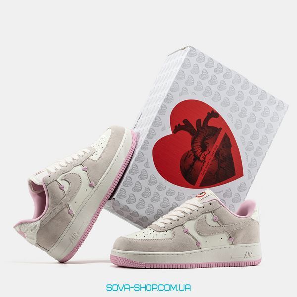 Женские кроссовки Nike Air Force 1 Low Valentine&rsquo;s Day 2025 фото