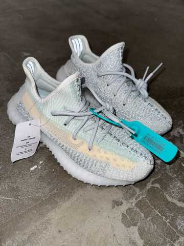 White yeezy store boost womens