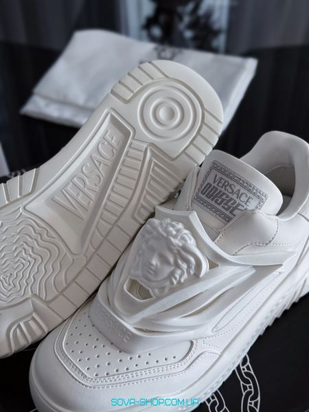 Мужские и женские кроссовки Versace Odissea Caged Rubber Medusa White фото
