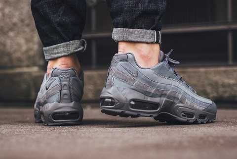 Air max hot sale 95 grey womens