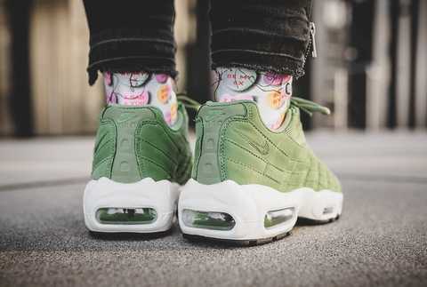 Womens green best sale air max